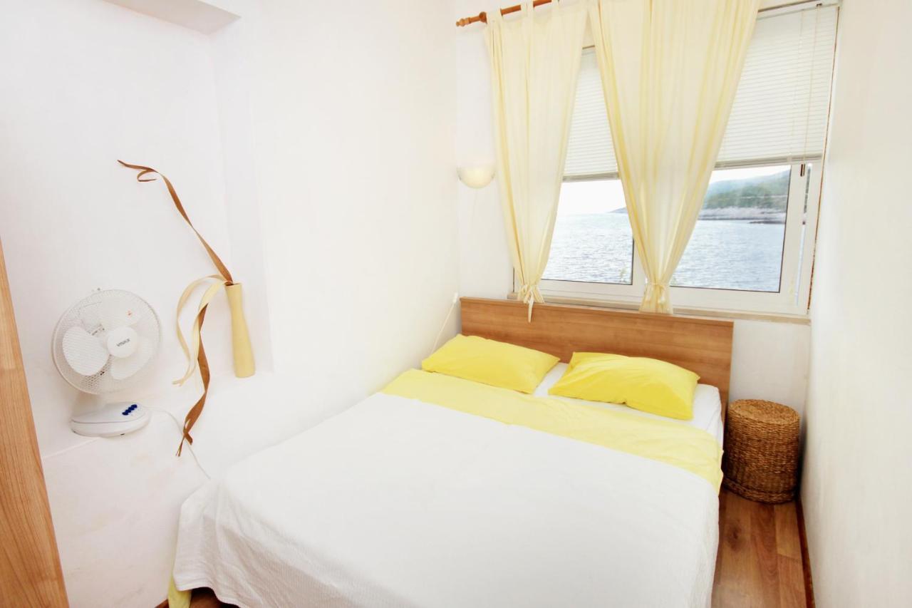 Apartments By The Sea Zavalatica, Korcula - 189 Экстерьер фото